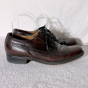 Vintage The Shoe People Brown Leather Wingtip Oxford Brogues Dress Shoes